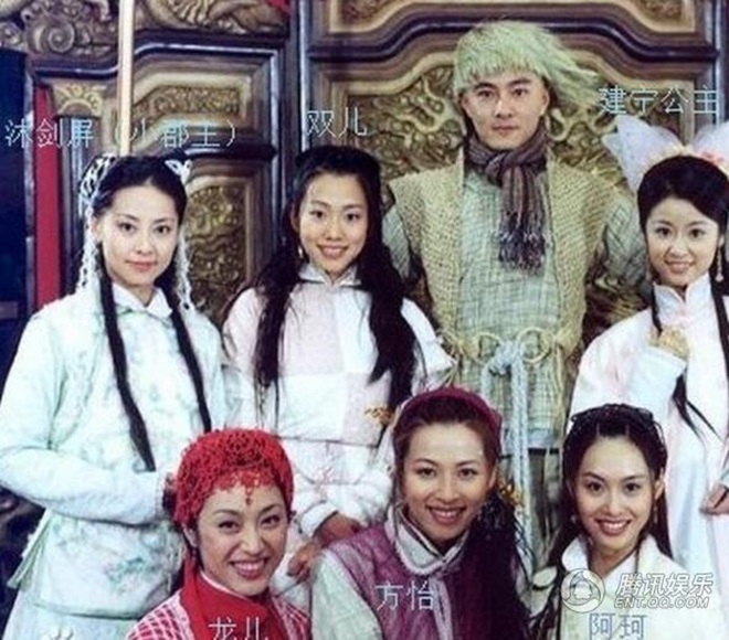 Sốc với nhan sắc xuống dốc của nữ thần phim 18+ - 6