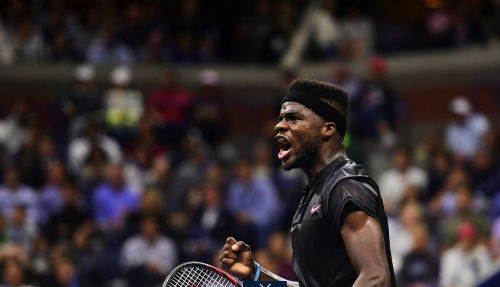 Chi tiết Federer - Tiafoe: Nỗ lực kiệt cùng, 5 set căng thẳng (KT) - 7