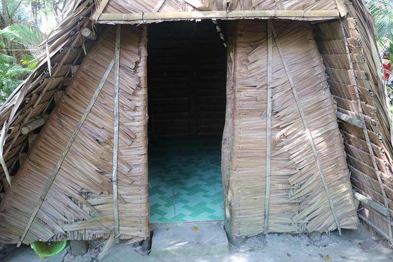 Nóng 24h qua: Cụ ông lý giải việc giành giật xe cá viên chiên với cán bộ dẹp vỉa hè - 5