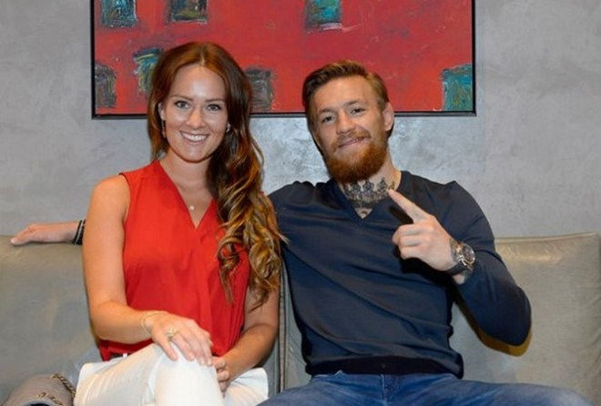 Bóng hồng khiến &#39;Gã hề&#39; McGregor trở thành kẻ tình si - 1