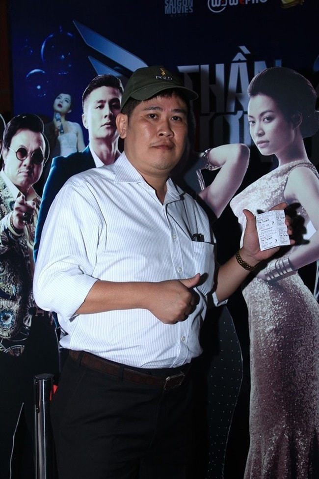 Phước Sang từng là một diễn viên nổi tiếng, một ông bầu mát tay nhưng sau đó anh không gặp may mắn trong kinh doanh.