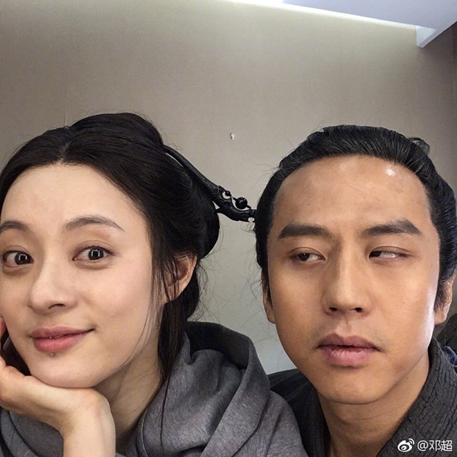 Ông hoàng phòng vé đập vỡ điện thoại vì cảnh thân mật của vợ với trai trẻ? - 3