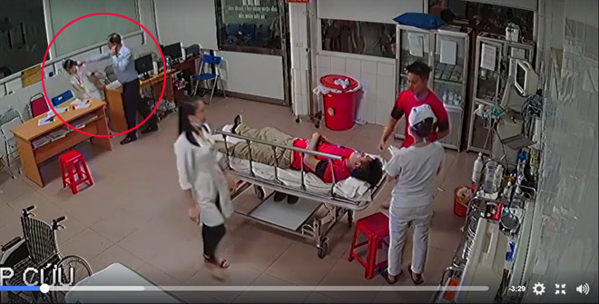 Giám đốc tát nữ bác sĩ 115 Nghệ An bị xử lý - 1