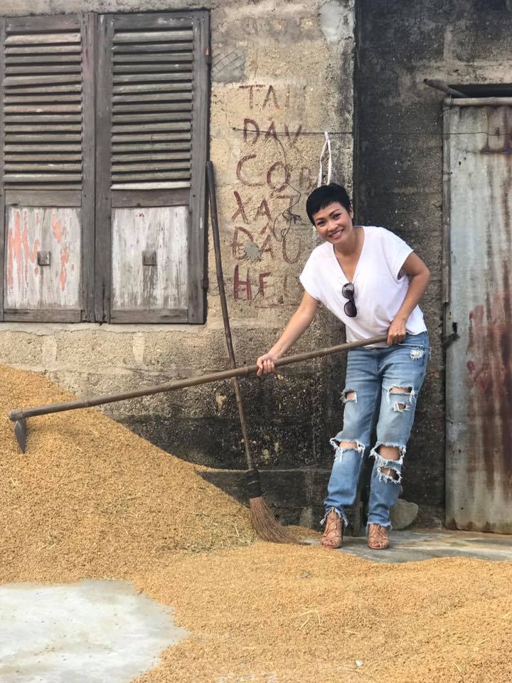 Lê Phương đi trăng mật với chồng mới - 5