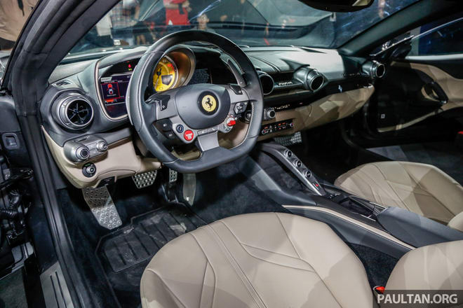 Ferrari 812 Superfast giá chưa thuế "chỉ" 8,38 tỷ đồng - 4