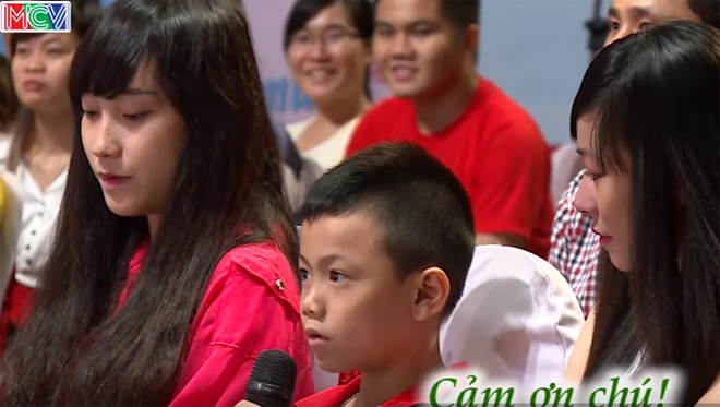 "Cô bán cơm và chú bảo vệ" khiến MC Cát Tường khóc nấc đã kết hôn - 7