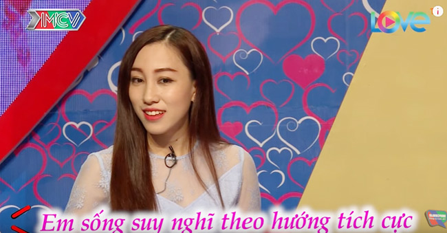 Ngay từ khi chưa lên sóng, cô gái Quảng Trị đã nổi rần rần vì quá xinh. Hình ảnh Thùy Linh được giới thiệu trên Fanpage của "Bạn muốn hẹn hò" nhận được hàng nghìn lượt thích. 