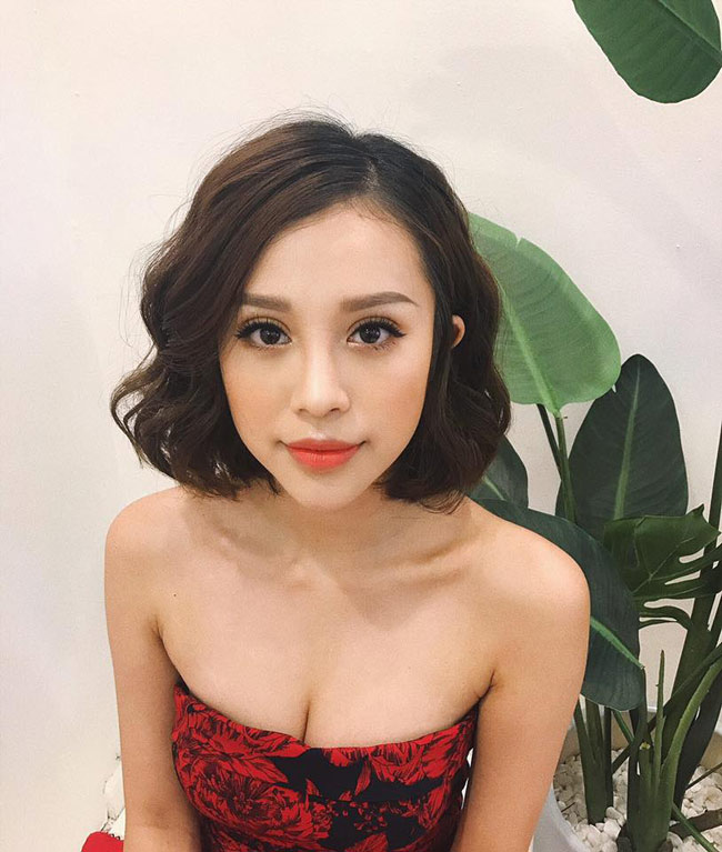 Nguyễn Thị Hồng Anh (sinh năm 1998, Quảng Ninh) từng là ứng viên sáng giá của cuộc thi Miss Teen 2017. 
