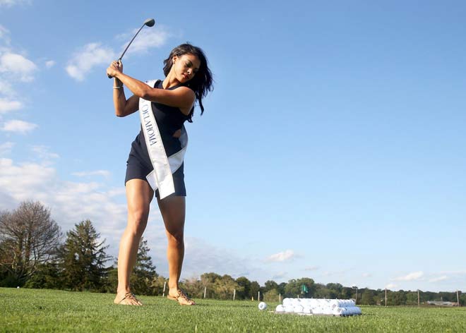 Golf 24/7: Dàn mỹ nhân xinh như mộng đọ tài trên sân - 1
