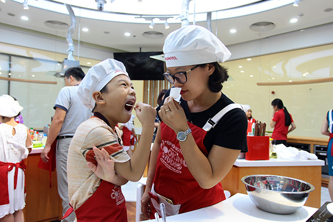 Khó tin lớp học nấu nướng miễn phí trong căn bếp “sang chảnh” nhất Hà Nội - 5