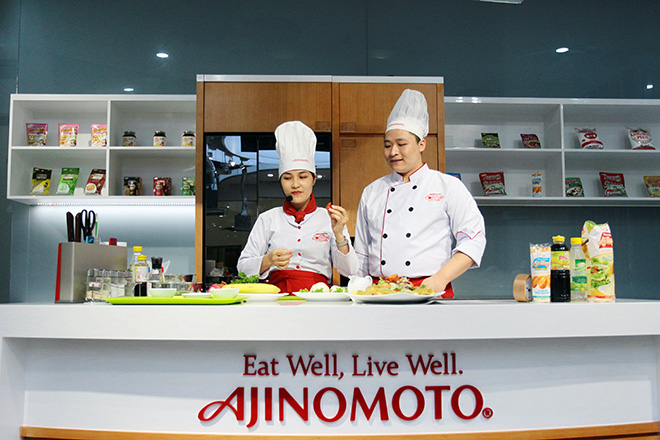 Khó tin lớp học nấu nướng miễn phí trong căn bếp “sang chảnh” nhất Hà Nội - 6