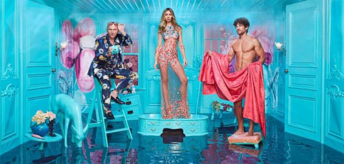 Vợ đẹp của "sếu vườn" Peter Crouch khoe 90% thân thể tuyệt mỹ với váy siêu mỏng - 3