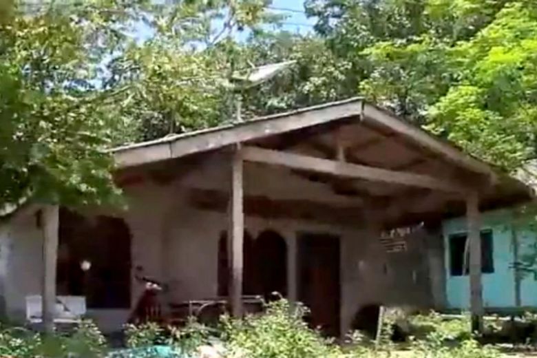 Nữ sinh bị 40 người trong làng hãm hiếp gây chấn động Thái Lan  - 1