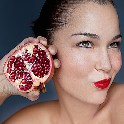 Top 10 thực phẩm “càng ăn uống càng trẻ ra” - 3