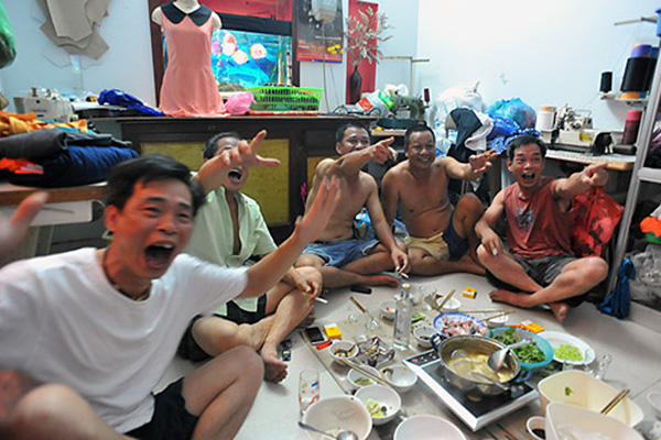 Cuối tuần rồi, cách nào để bảo vệ gan trước rượu bia đơn giản mà hiệu quả đây? - 2