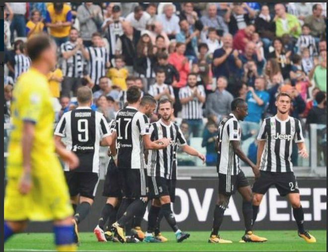 Juventus - Chievo: &#34;Quà trời cho&#34; và 2 sao sáng nhả đạn - 1