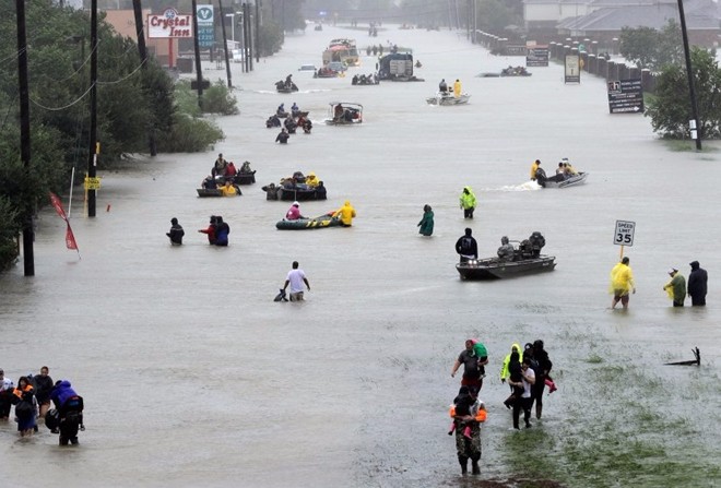 Rùng mình với 10 cơn bão tàn khốc nhất trong lịch sử nước Mỹ - 3