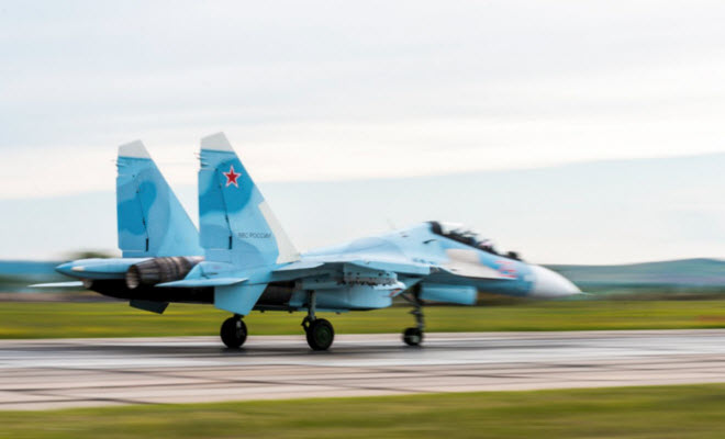 11 hình ảnh ấn tượng về chiến đấu cơ Su-30SM mới nhất của Nga - 6