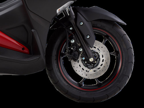 Yamaha NVX thêm loạt màu và cặp phuộc mới - 2