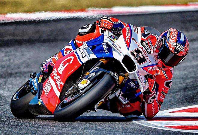 Đua xe MotoGP: &#34;Hoàng tử&#34; thống trị, hài hước cảnh dắt xe về đích - 2