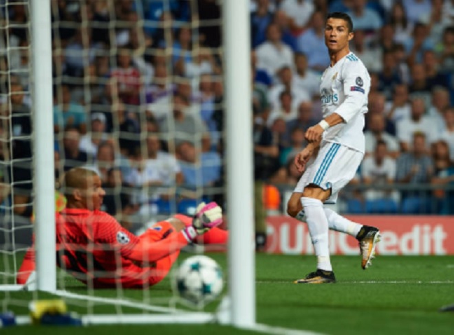 Ronaldo chói sáng ngày trở lại, cứu rỗi Real Madrid - 5