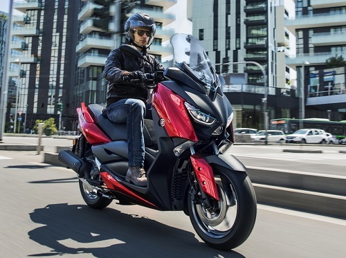 Yamaha X-Max 125 2018 sẽ ra mắt thị trường châu Âu - 1