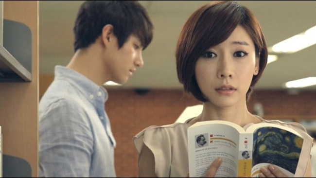 Trong phim "House With A Good View", nữ diễn viên họ Kwak đóng vai một trong hai nữ diễn viên chính, người không thích đàn ông soi mói vào cơ thể mình.