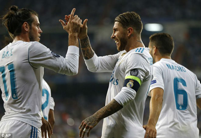 Real: Bale bất mãn vẫn “nịnh” Ronaldo, được đồng đội che chở - 1