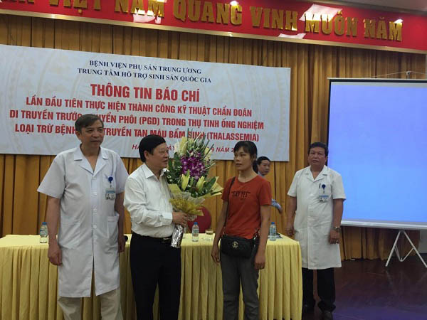 Lần đầu tiên Việt Nam thụ tinh thành công cho người bị tan máu bẩm sinh - 1