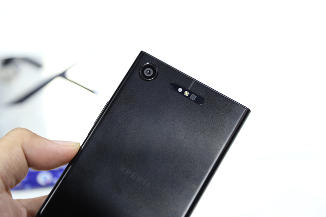 Sony vừa chính thức giới thiệu dòng smartphone Xperia XZ1 với những điểm nhấn nằm ở cụm camera sau.