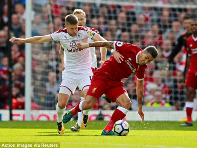 Video, kết quả bóng đá Liverpool - Burnley: Tưng bừng 3 phút 2 bàn thắng