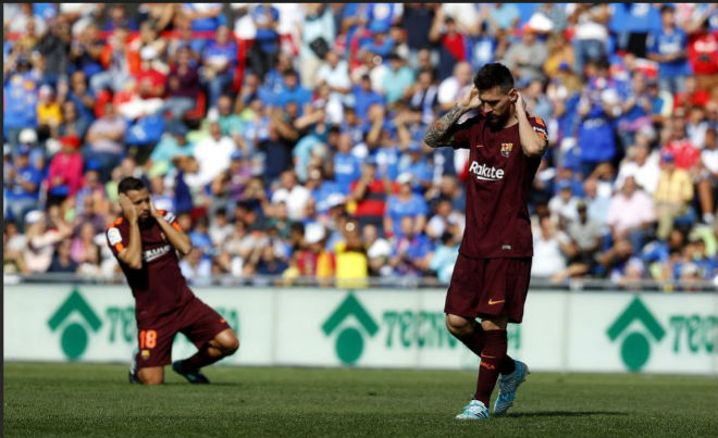 Messi &#34;im tiếng&#34;, Barca lên đỉnh La Liga nhờ &#34;hàng thải Trung Quốc&#34; - 2