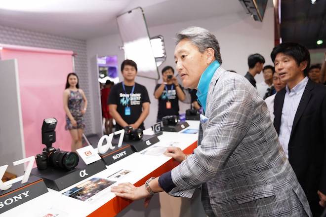 Nhân vật quyền lực nhất của Sony toàn cầu bất ngờ xuất hiện ở TP.HCM - 2