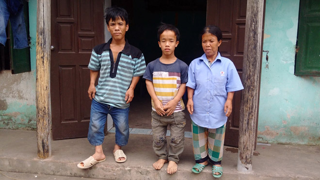 Cuộc mưu sinh chật vật của “gia đình người lùn” ở Hưng Yên - 1