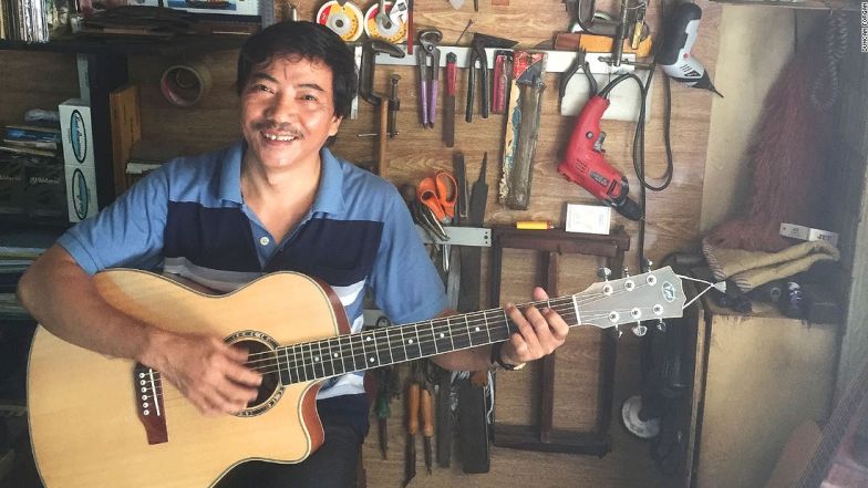 Báo Mỹ viết về “phố guitar” độc nhất vô nhị ở TP.HCM - 2