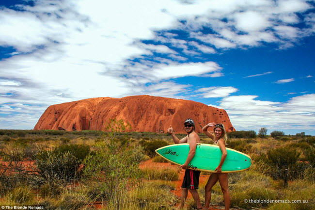 Vợ chồng trẻ bán hết tài sản để đưa 2 con đi du lịch - 10