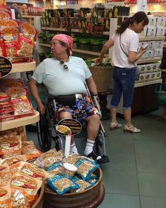 Cùng nối nghiệp cha, người nổi tiếng, kẻ phải đi tù - 2