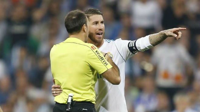 Real mất penalty oan: Ramos không đổ lỗi trọng tài, quyết bắt kịp Barca - 1