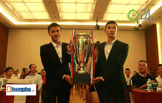 Bóng đá phủi Hà Nội lên đời, hứa hẹn tiếp tục “rực lửa” - 2