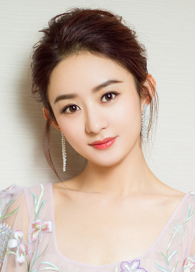 Hai người đẹp đen đủi bị chính quản lý &#34;đâm sau lưng&#34; - 4