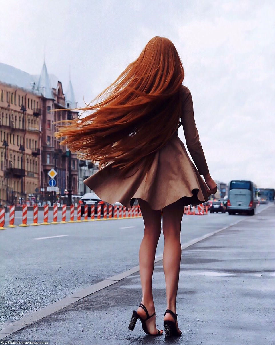 Từ cô gái hói đầu đến “công chúa tóc mây” đẹp tuyệt trần - 11