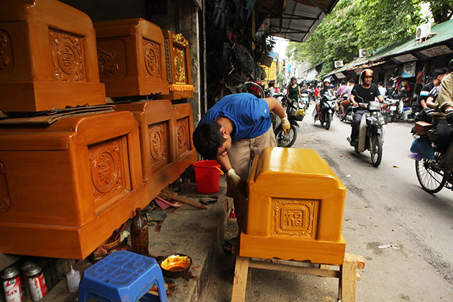 Phố đóng quan tài đặc biệt giữa lòng Thủ đô - 2