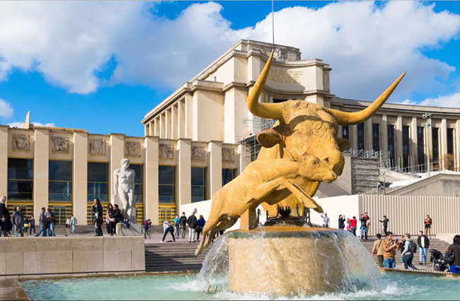 Bảo tàng Cité de l'Architecture et du Patrimoine

Nằm trên đại lộ Palais de Chaillot gần với tháp Eiffel ở Paris, bảo tàng là một trong những trung tâm kiến ​​trúc lớn nhất trên thế giới. Nó được thành lập vào năm 1879 và được cải tạo vào năm 2007 với việc tái thiết của một số đài kỷ niệm của nước Pháp. Bảo tàng bao gồm lịch sử kiến ​​trúc Pháp, từ thế kỷ 12 đến nay, cũng như của các di tích của đất nước này.