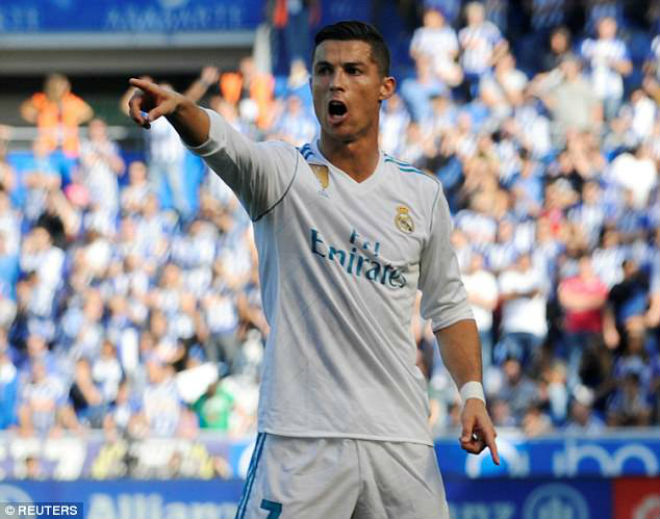 Ronaldo sút 6 vào 0: Ác mộng cột dọc & thảm họa &#34;chân gỗ&#34; - 1