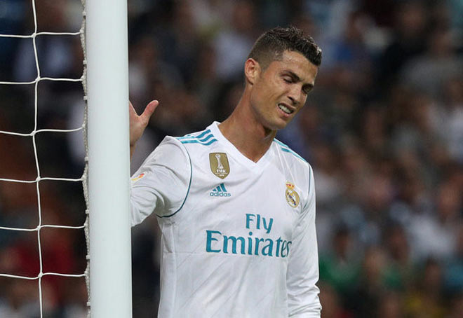 Ronaldo sắp hết thời ở Real: Zidane có 3 “tay súng thiện xạ mới” - 1