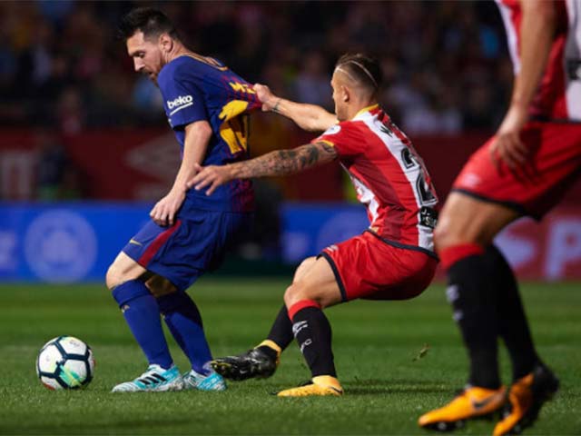 Messi ”tịt” trước SAO 20 tuổi: Sóng dữ chờ ”siêu nhân” và Barca