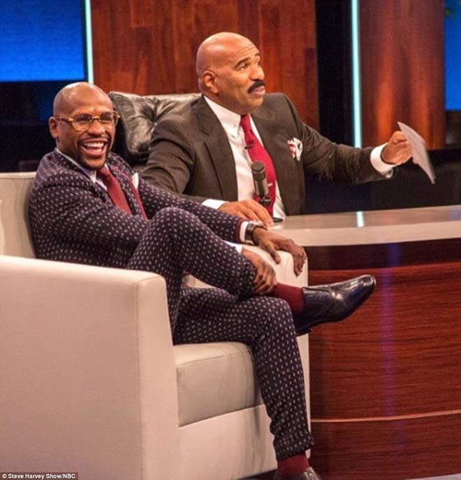 "Đốt tiền" như máy: 1 tháng Mayweather - McGregor nửa tỷ đô bốc hơi? - 3