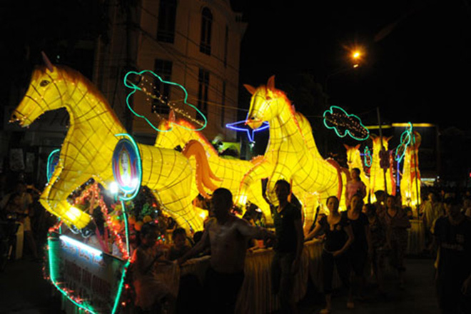 Bạn sẽ hối tiếc nếu bỏ qua những điểm chơi Trung thu "chất đừng hỏi" này - 10