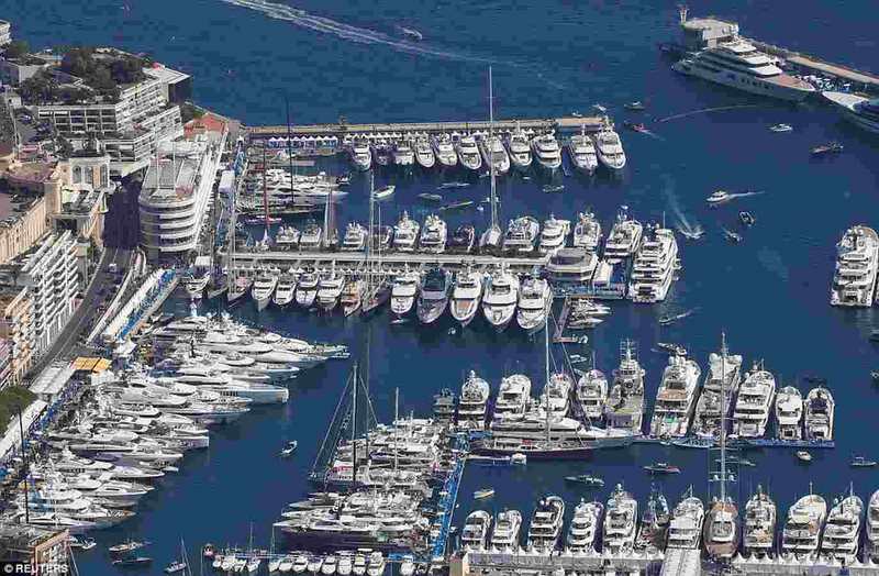 Đại hội du thuyền của giới ăn chơi ngút trời tại Monaco - 1