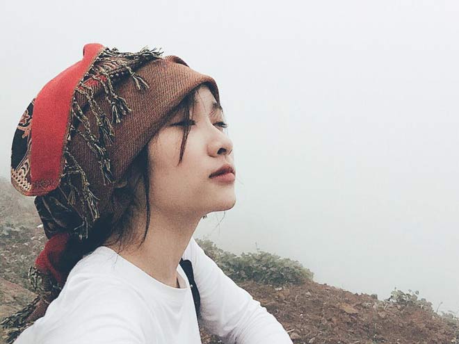 “Hot girl chăn gà” bỗng nổi như cồn vì quá xinh đẹp - 8